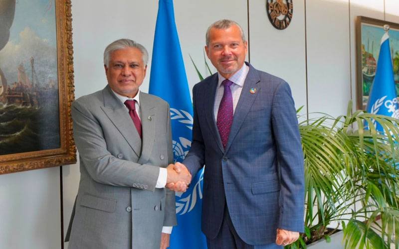 Dar meets IMO chief in London.