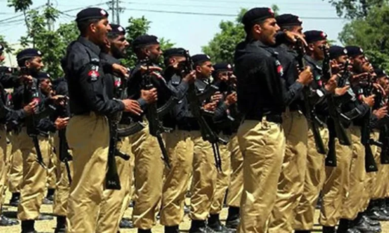 Sindh police personnel