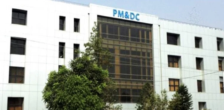 Afghan doctors asked to leave Pakistan
