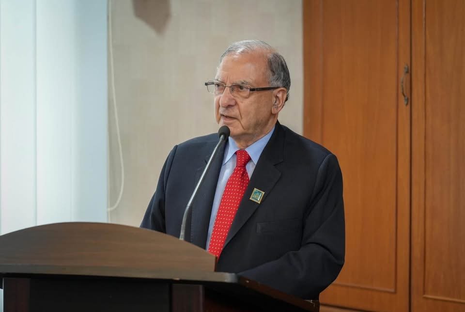 Dr Fai urges for peace in Kashmir and Palestine