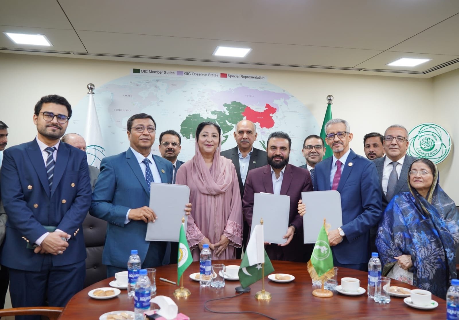 Pakistan and Arabia nations ink agreement