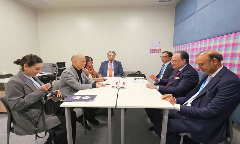US and minister meeting