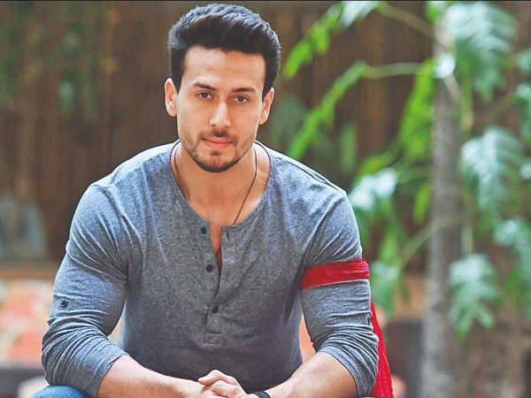 Bollywood actor sells apartment after shooting incident