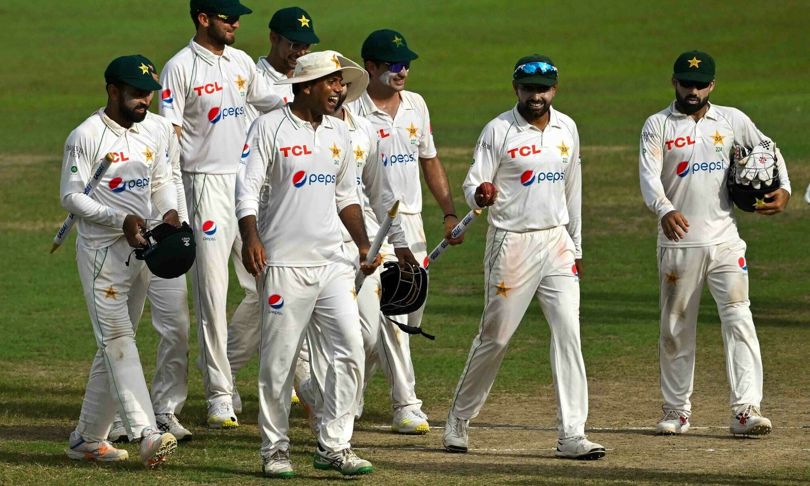 Pakistan beats Sri Lanka