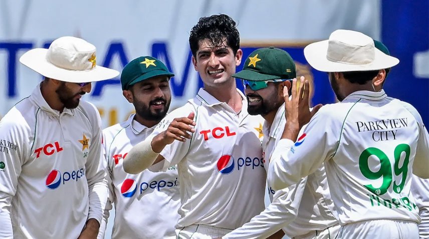 Sri Lanka scores 242 runs for six wickets in first Test at Galle