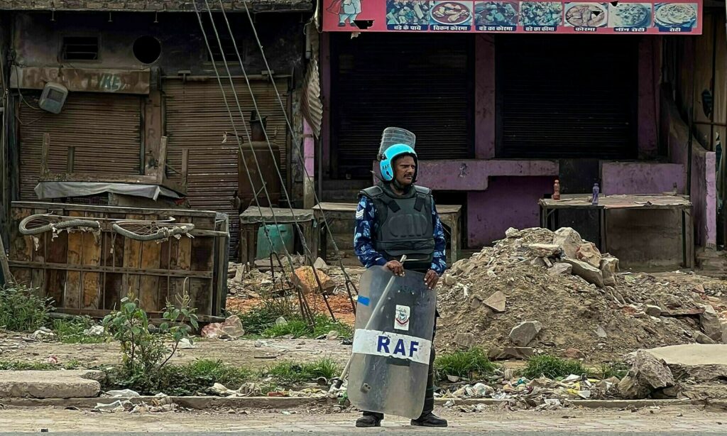 Sectarian riots force shutting down of mosques in Indian city
