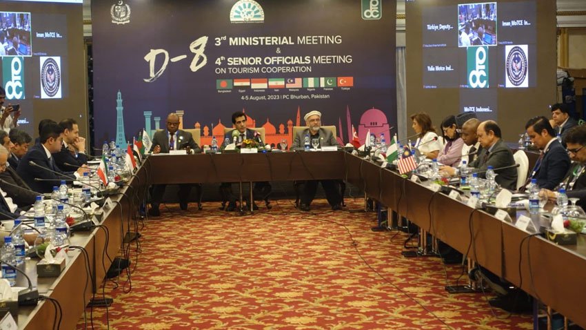 D-8 meeting adopts Islamabad declaration on tourism