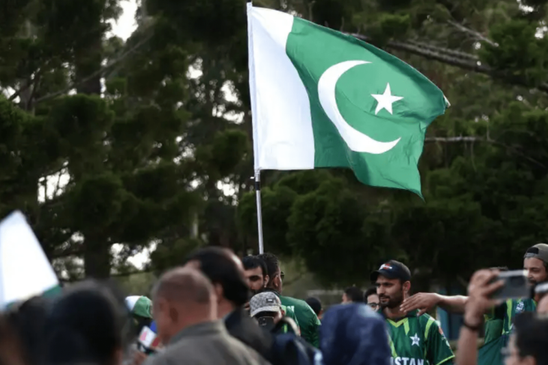 Pakistan's largest national flag to be unfurled in Karachi - News Diplomacy