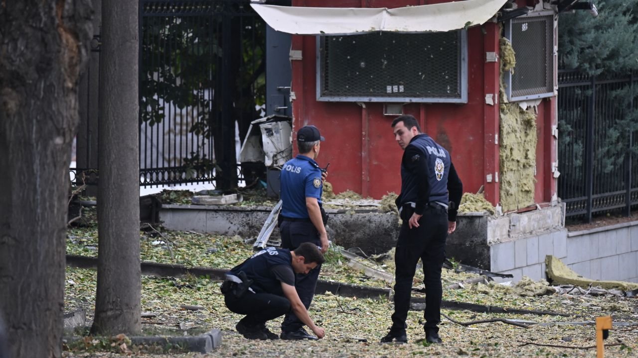 Terror attack in Ankara leaves two policemen injured