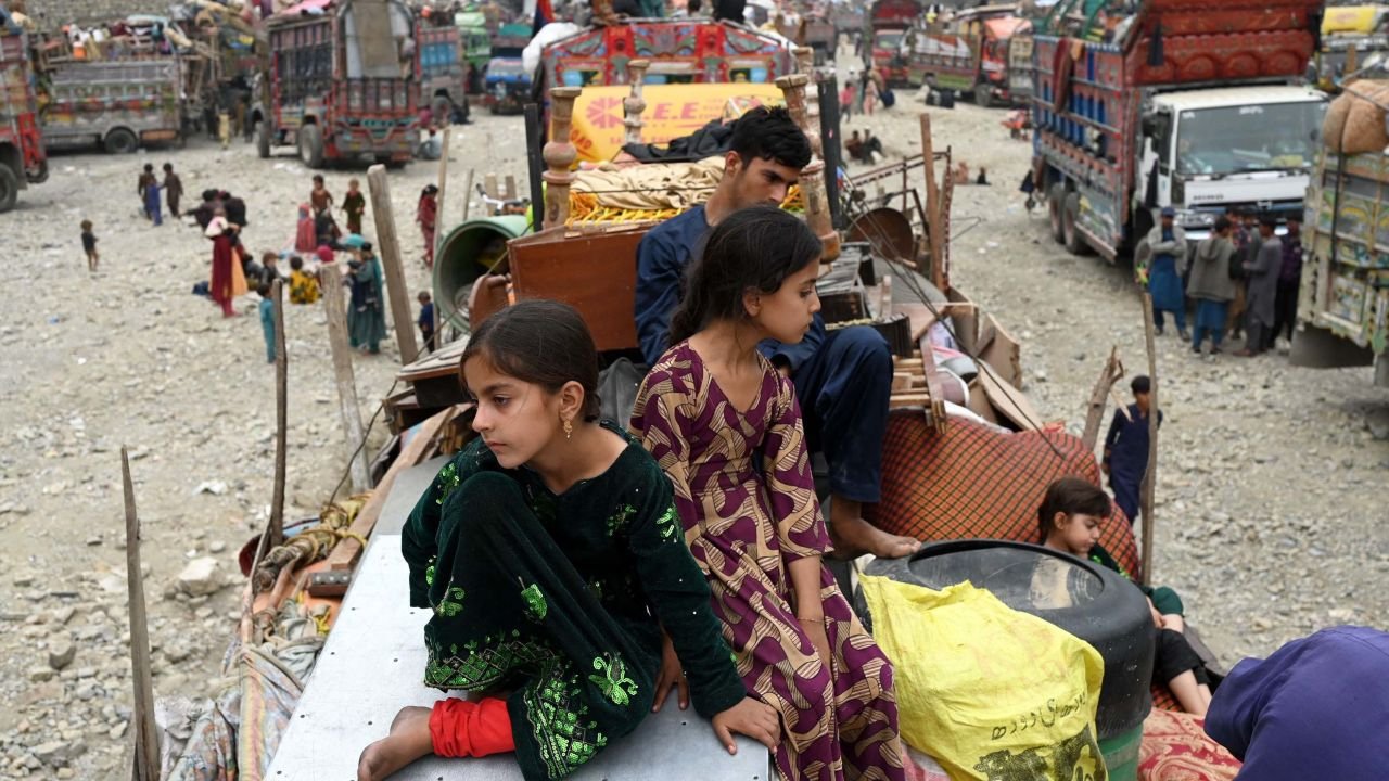 Crises await Afghan nationals reaching home from Pakistan