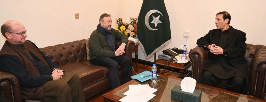 Caretaker CM hails WB's role in development of backward areas