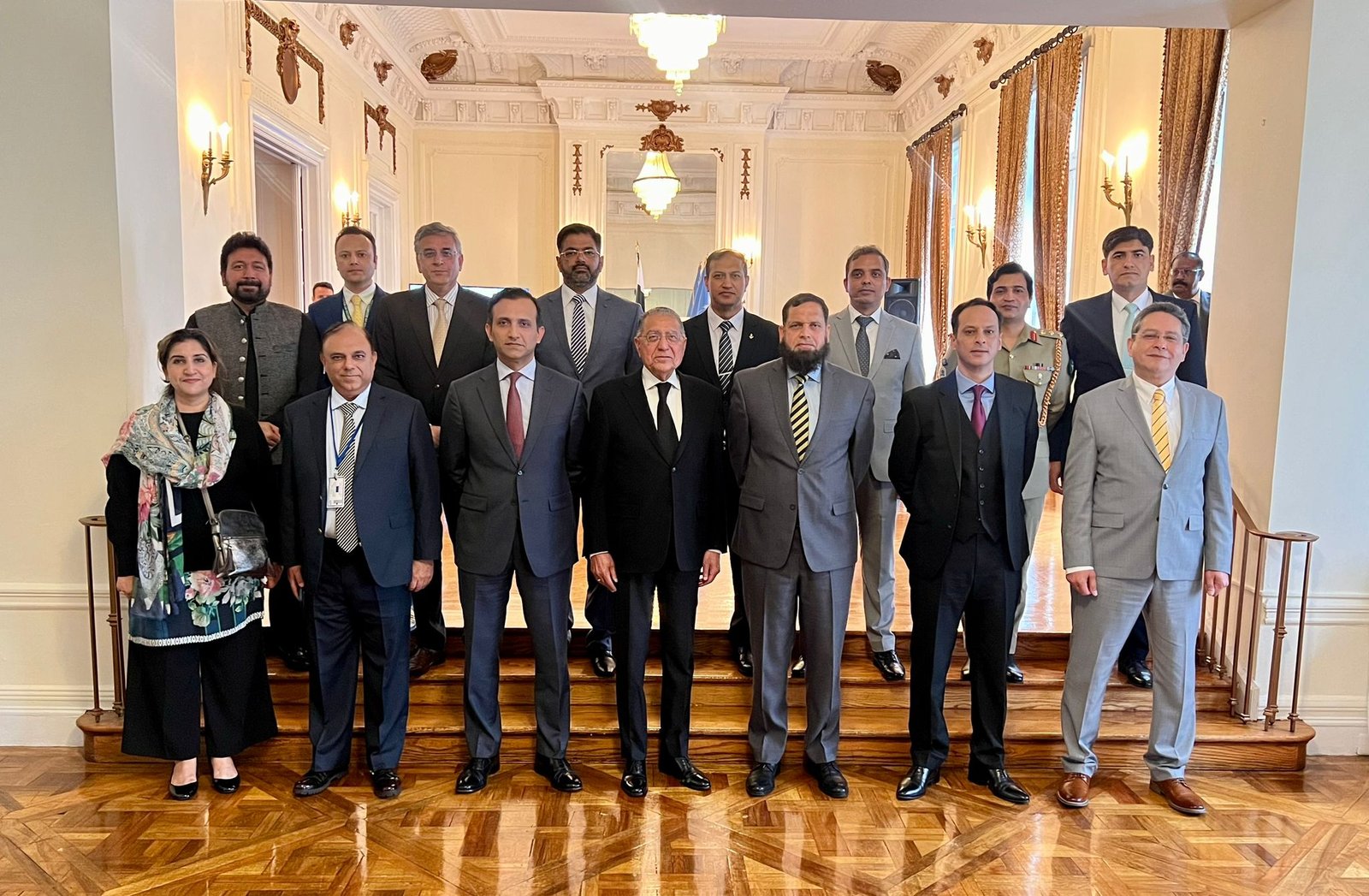 Ambassador briefs NDU delegation about regional and global issues