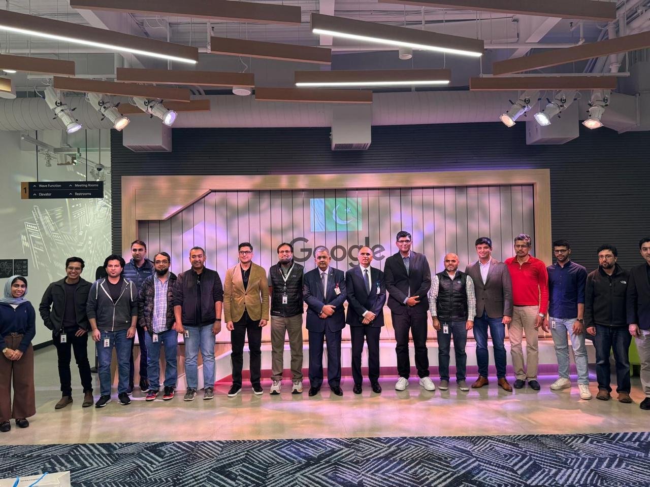 Ambassador exchanges views with Pakistani tech professionals in US