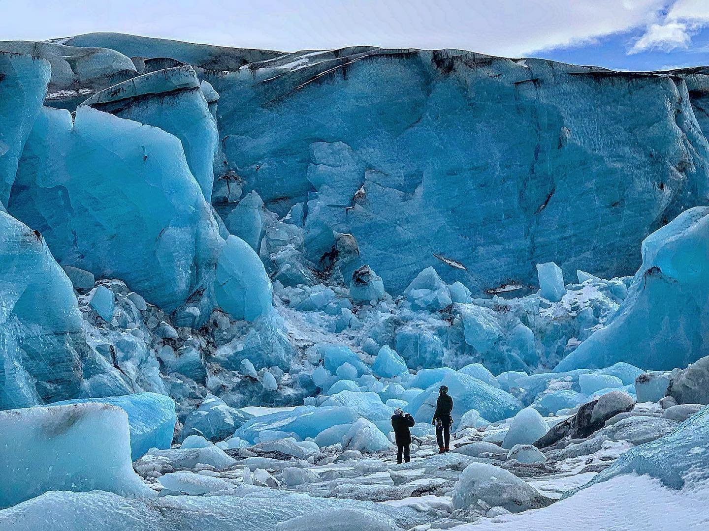 Many glaciers will not survive 21st century, say reports