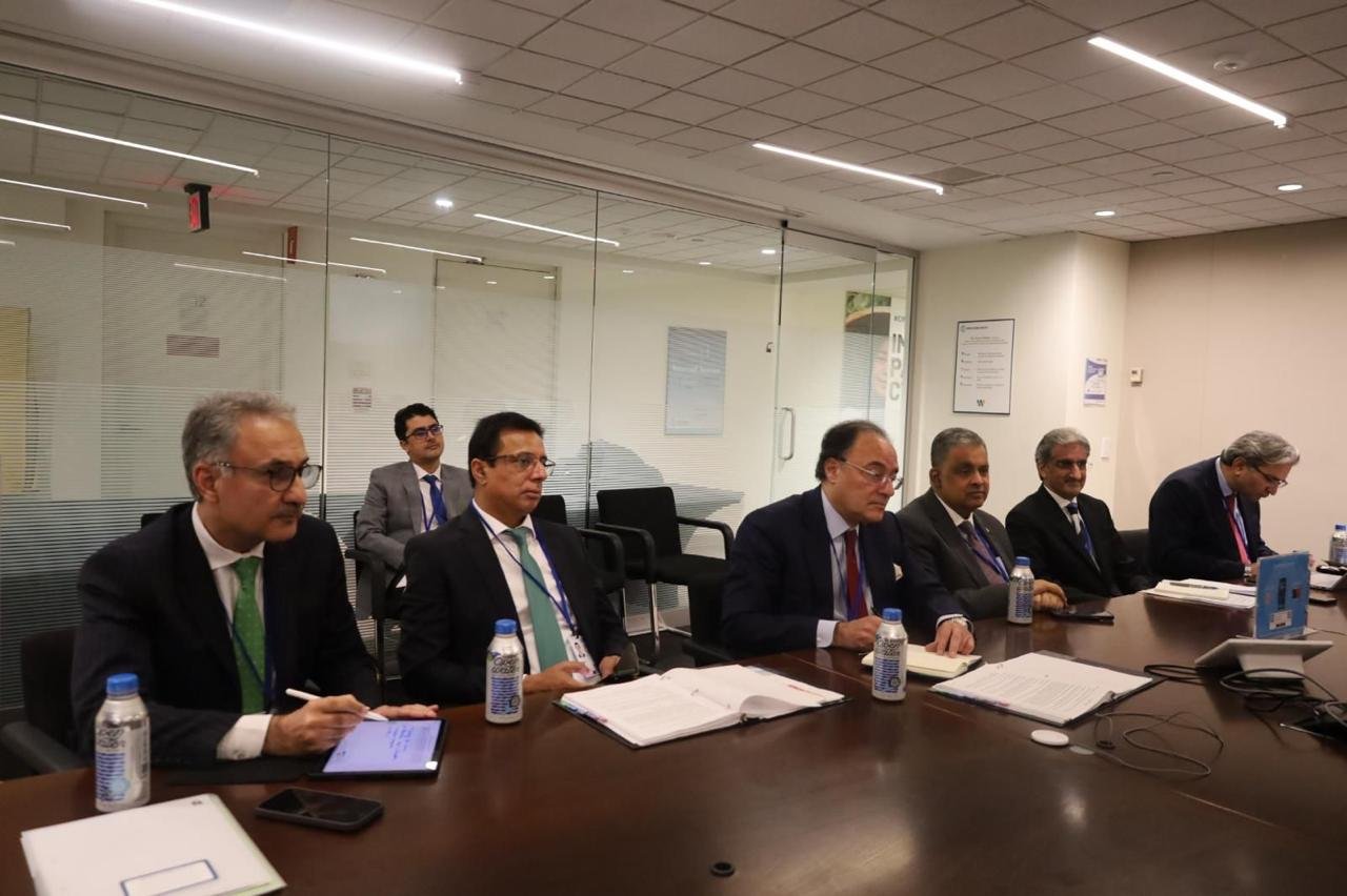 Minister, IMF team discuss diversified payment rights