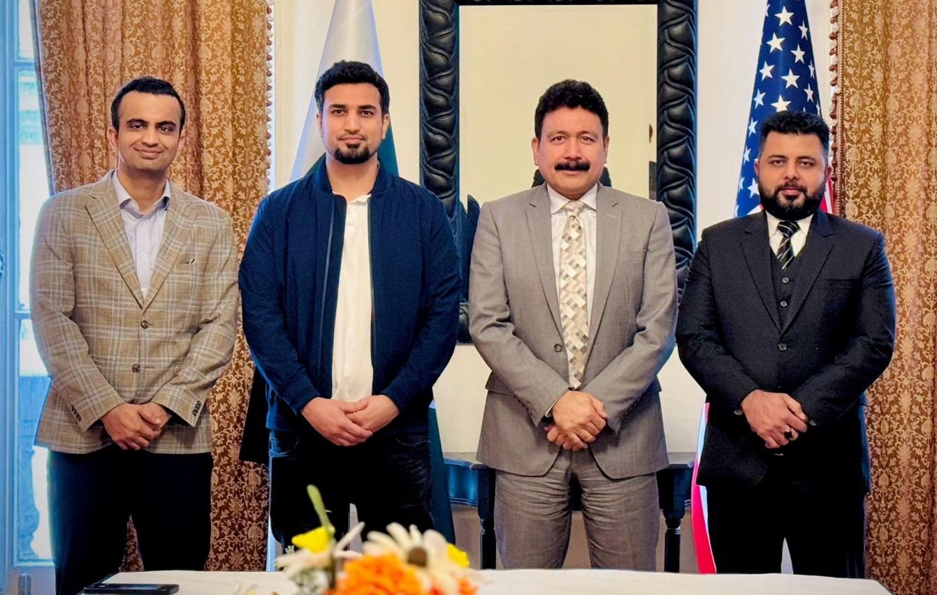 Consul general discusses collaboration with county college leaders