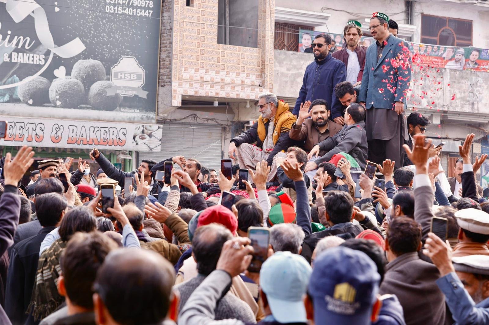 Preparations for Nationwide Street Movement Underway: Afridi
