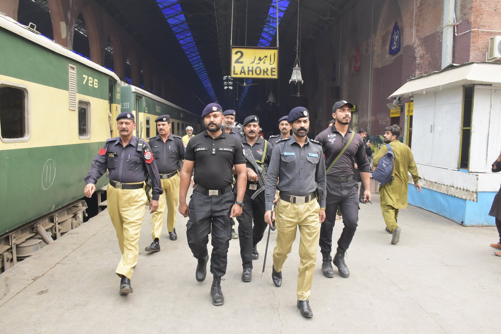 Railway Police Recover 658 Runaway Boys and Girls